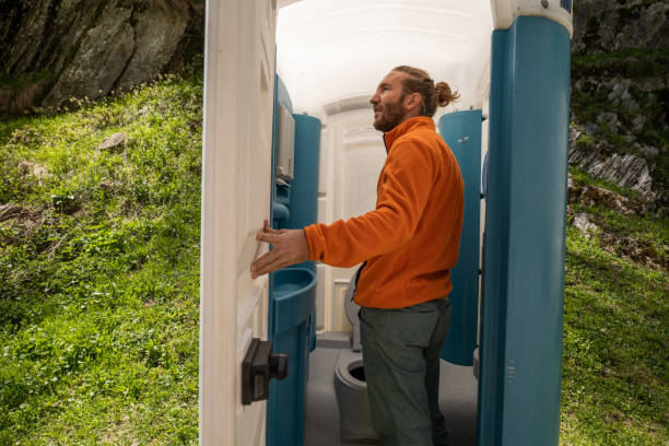 Best Portable restroom trailer rental  in Freer, TX