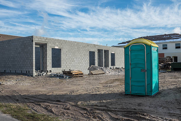 Best Portable toilet rental cost  in Freer, TX